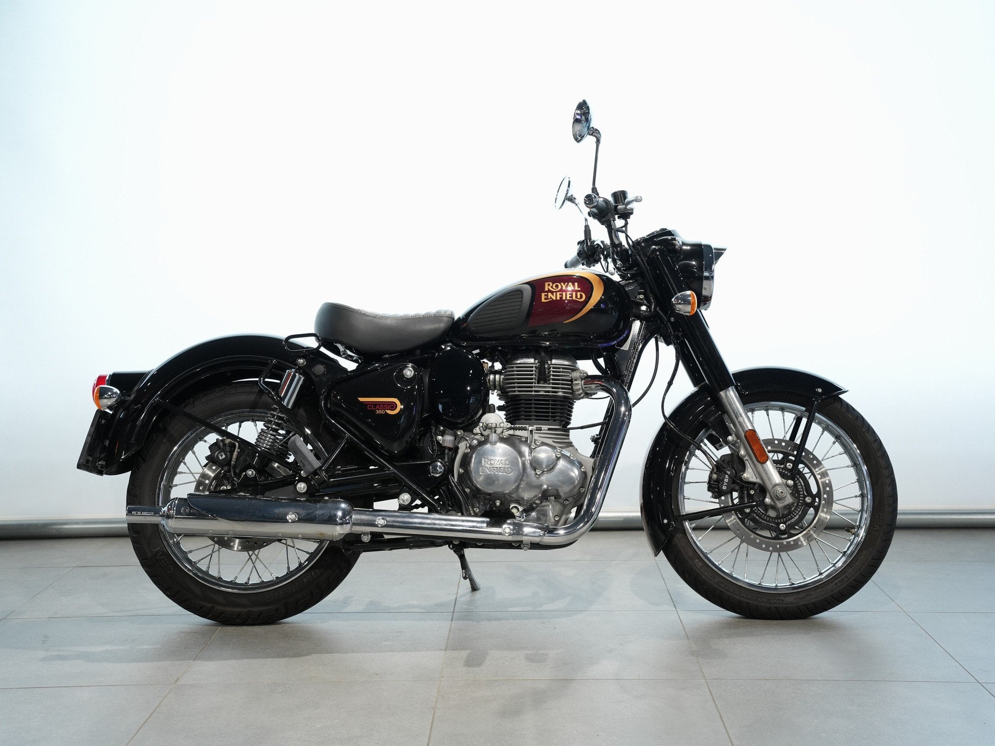 Royal-Enfield CLASSIC 350 (bj 2022), Lorentzlaan 14
3401 MX  IJSSELSTEIN UT, Overig, Info@motomondo.com, MotoMondo