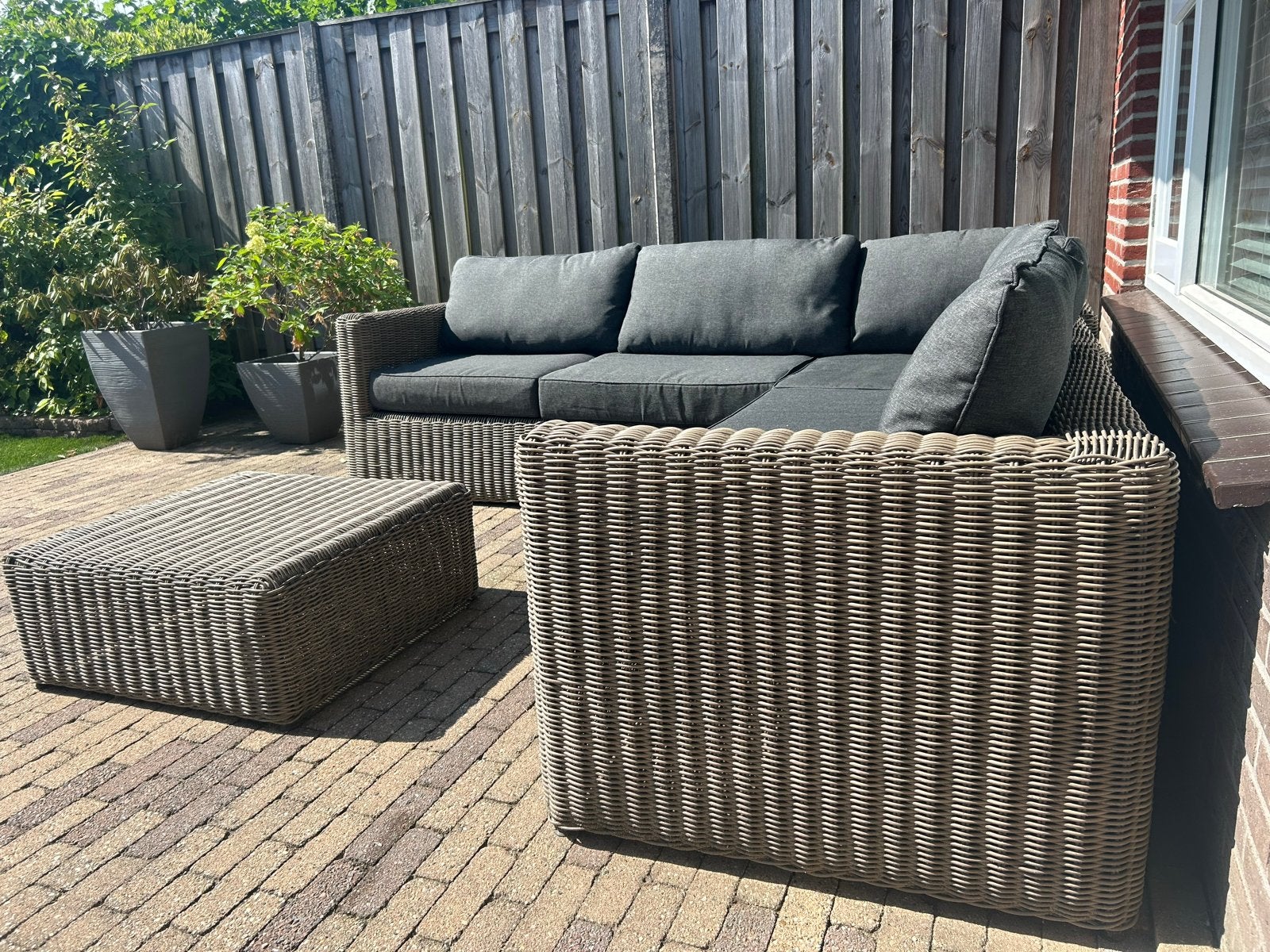 Rondwicker loungeset met dikke kussens van Intratuin, Ophalen, 5 zitplaatsen, Gebruikt, Loungeset
