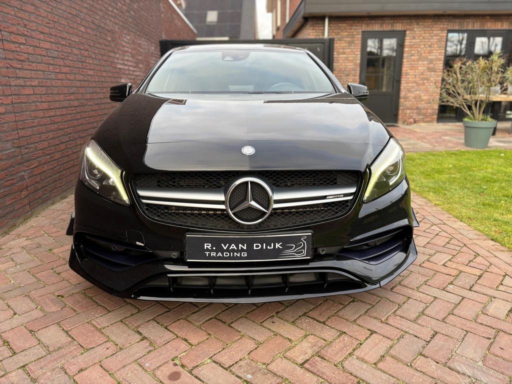 Mercedes-Benz A-klasse AMG A45 4MATIC Pano Navi LED, Automaat, Gebruikt, 4 cilinders, Zwart