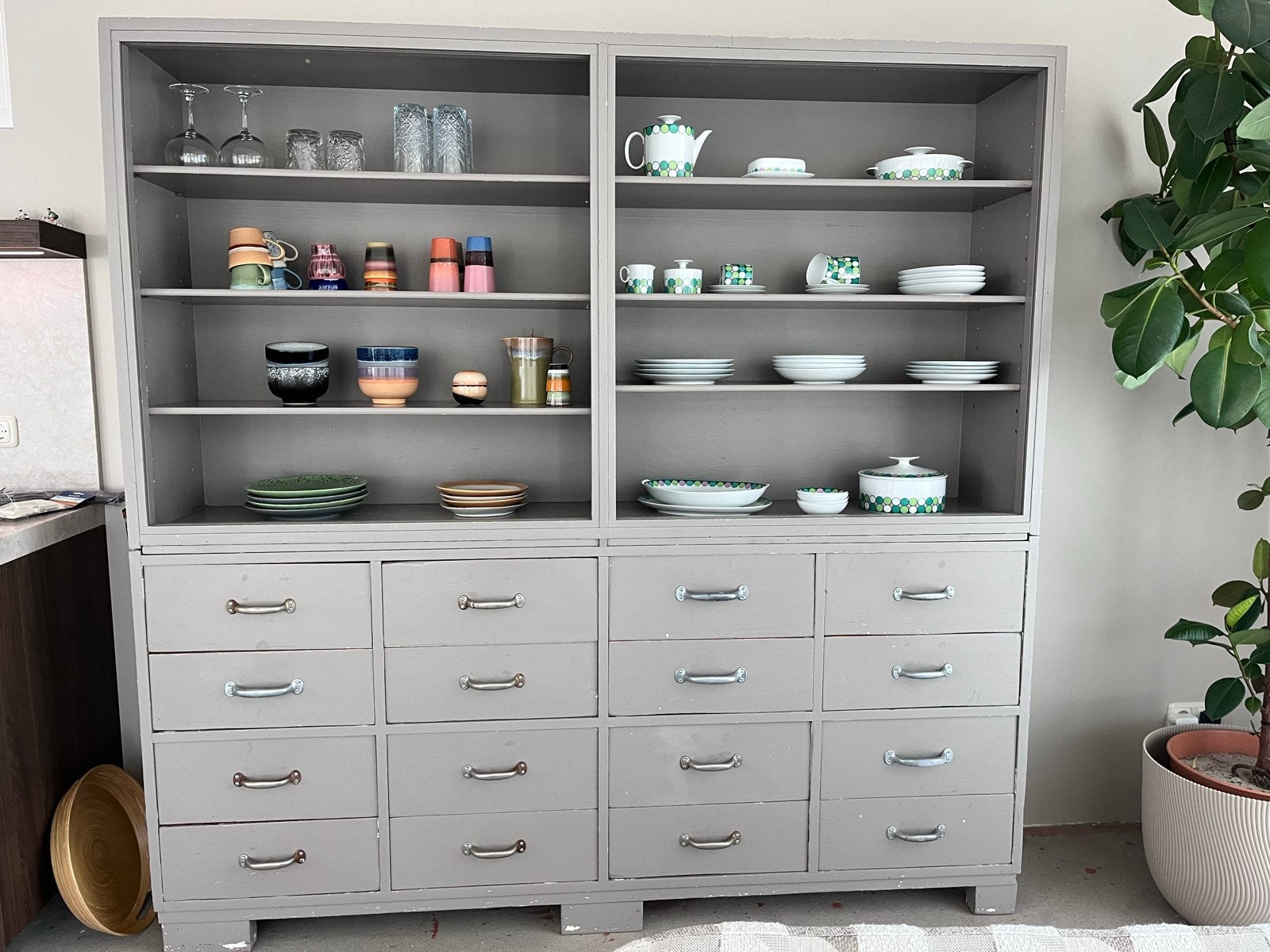 Vintage Apothekerskast / Vitrinekast met Lades, Antiek en Kunst, Ophalen