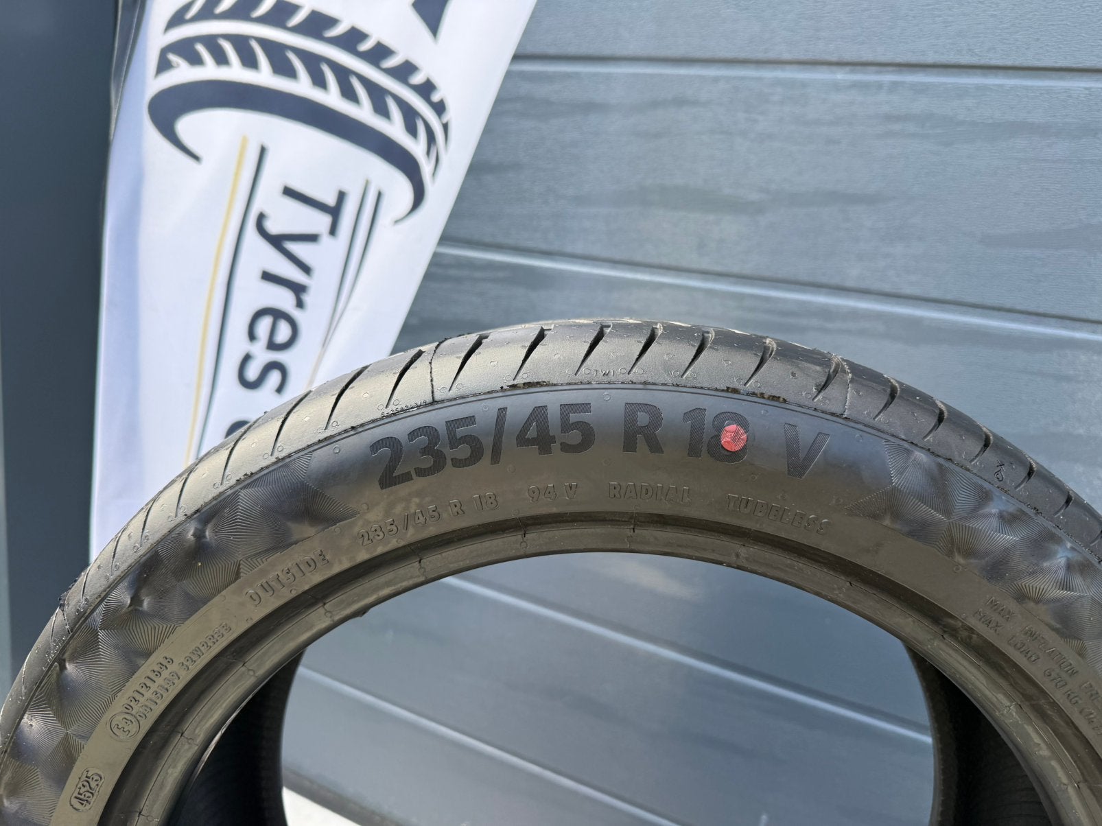 4x 235 45 R18 94V Continental Premiumcontact 6 235 45 18, 18 inch, Banden en Velgen, Nieuw, Ophalen of Verzenden