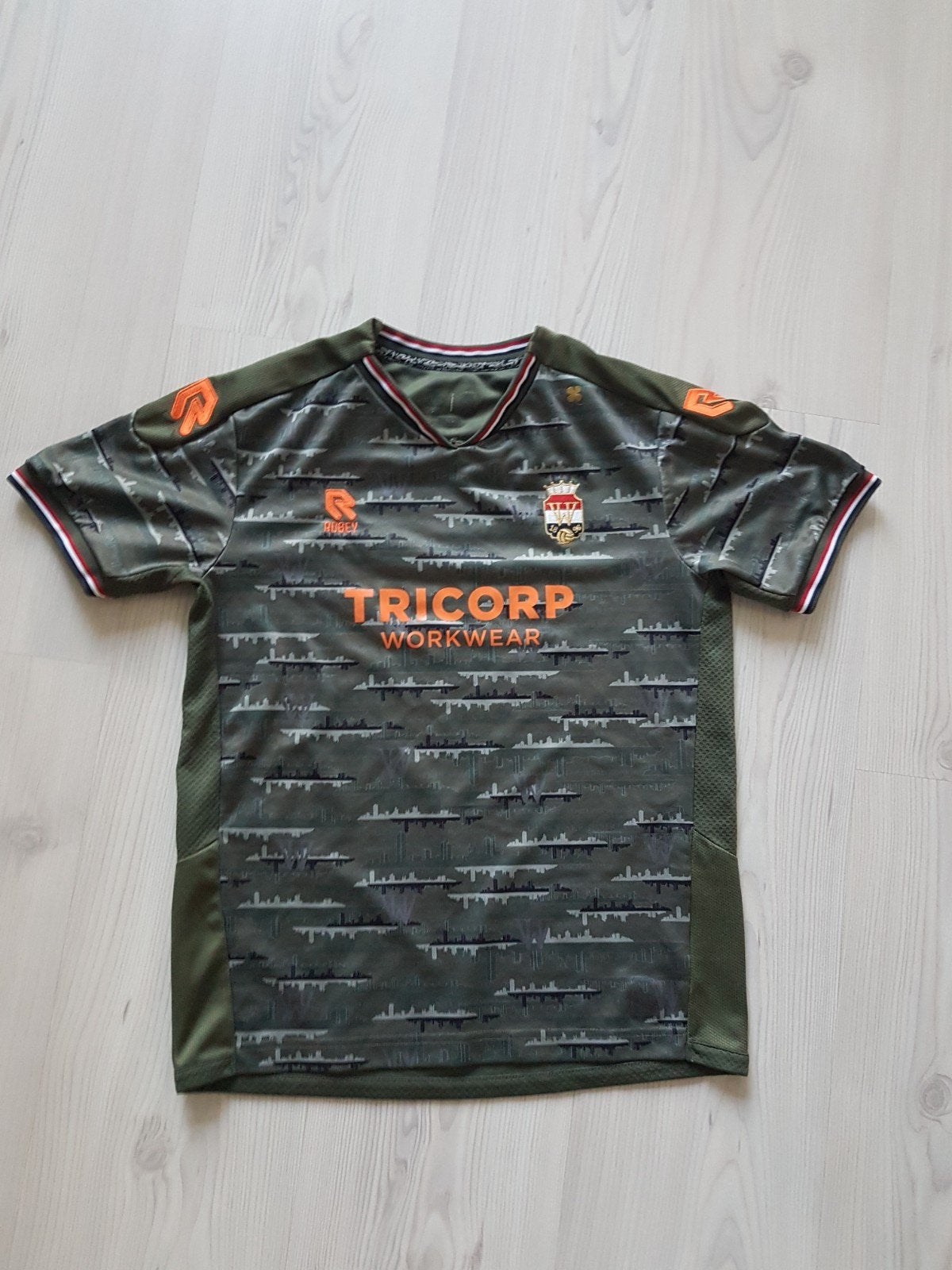 Willem 2 kids voetbalshirt in size 164, Ophalen of Verzenden, Zo goed als nieuw