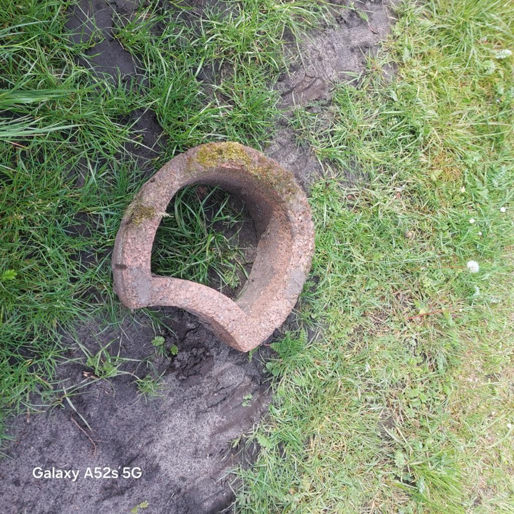 Betonnen borderranden / palissaden voor tuin of oprit, Gebruikt, 25 tot 50 cm, Ophalen of Verzenden, Minder dan 25 cm