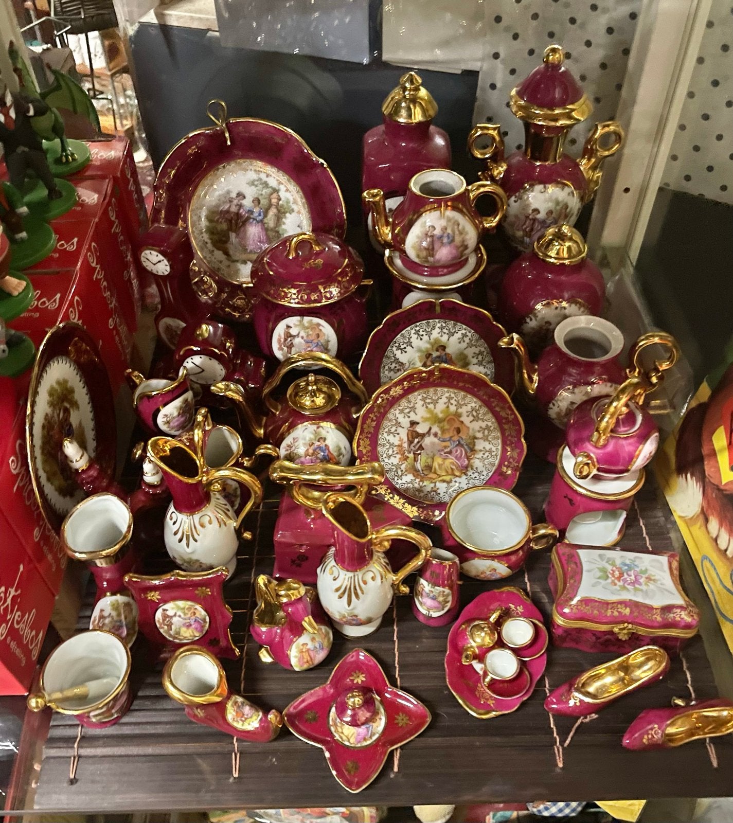 Grote partij Limoges porselein - Diverse items, Ophalen of Verzenden