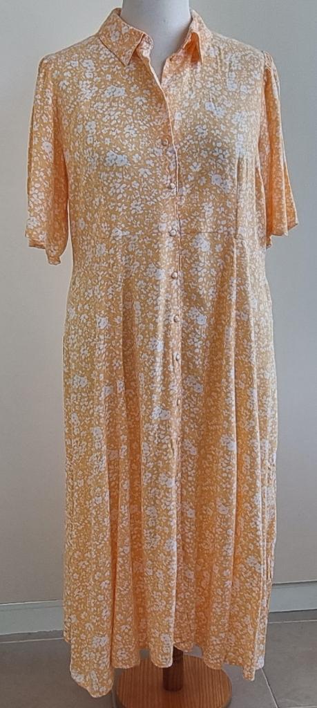 YAS geel/witte jurk mt. XL, Geel, Maat 46/48 (XL) of groter, Ophalen of Verzenden, Zo goed als nieuw