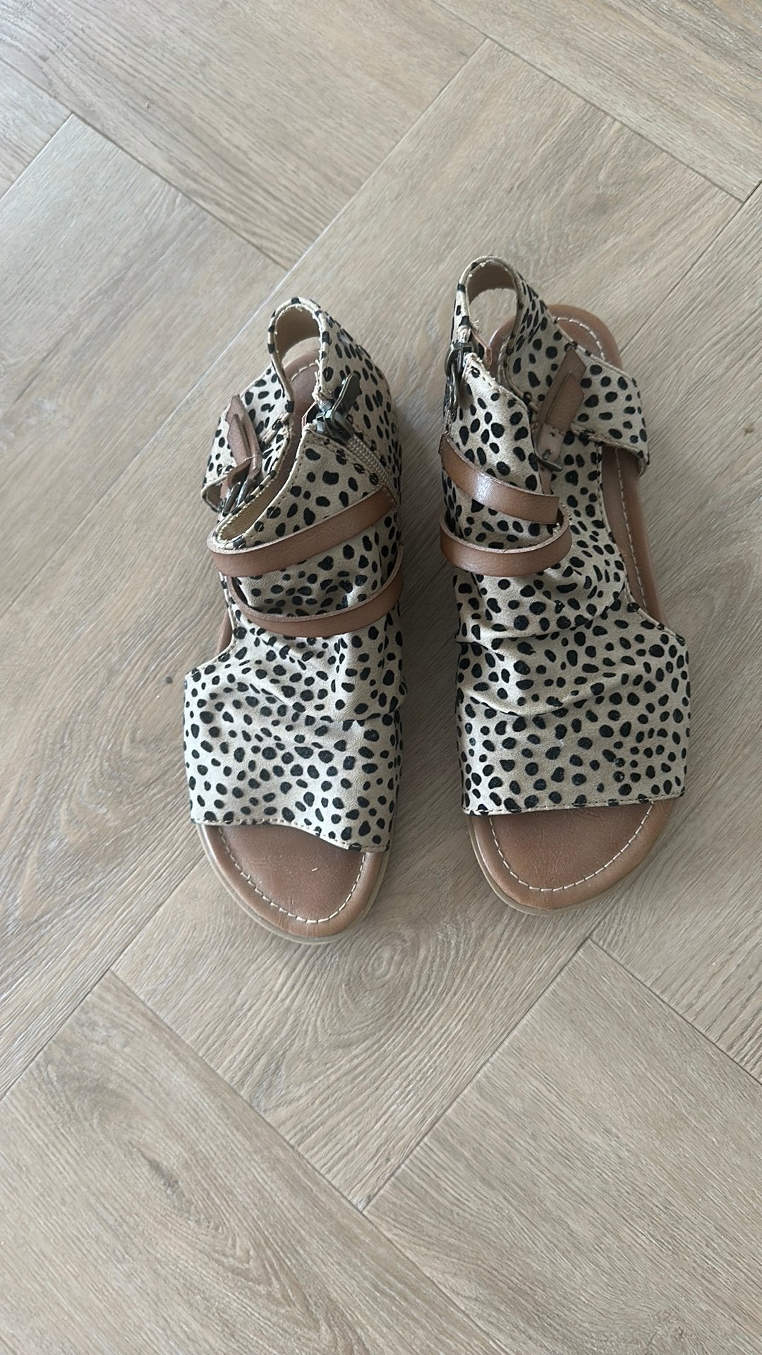 Sandalen van anna v toor nooit gedragen mt 39, Kleding | Dames, Verzenden, Zo goed als nieuw, Sandalen of Muiltjes