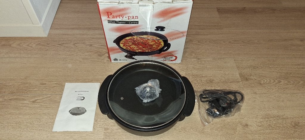 Ongebruikte Captain cook partypan, Ophalen of Verzenden, Kookpan, Overige merken, Nieuw
