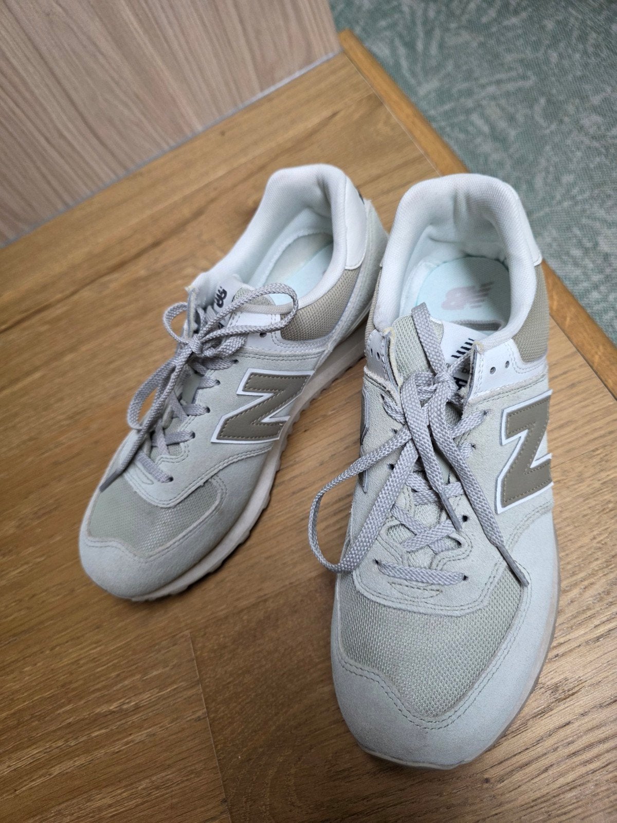 New Balance sneakers maat 41.5 (label 42.5), New Balance, Ophalen of Verzenden, Grijs, Sneakers of Gympen