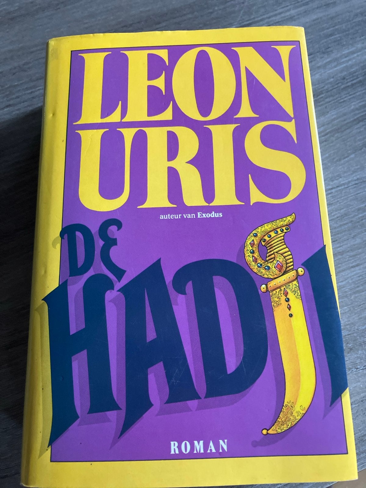De Hadji - Leon Uris (Roman), Boeken, Ophalen of Verzenden, Gelezen, Nederland