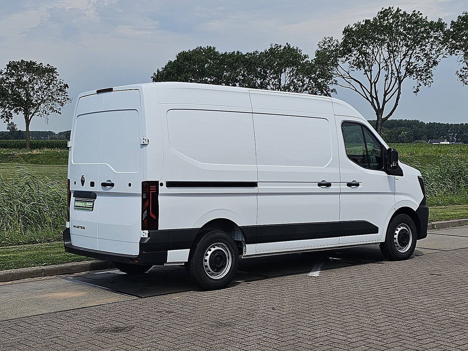 RENAULT MASTER 3.5 l2h2 camera airco, Gebruikt, Euro 6, Navigatiesysteem, Renault