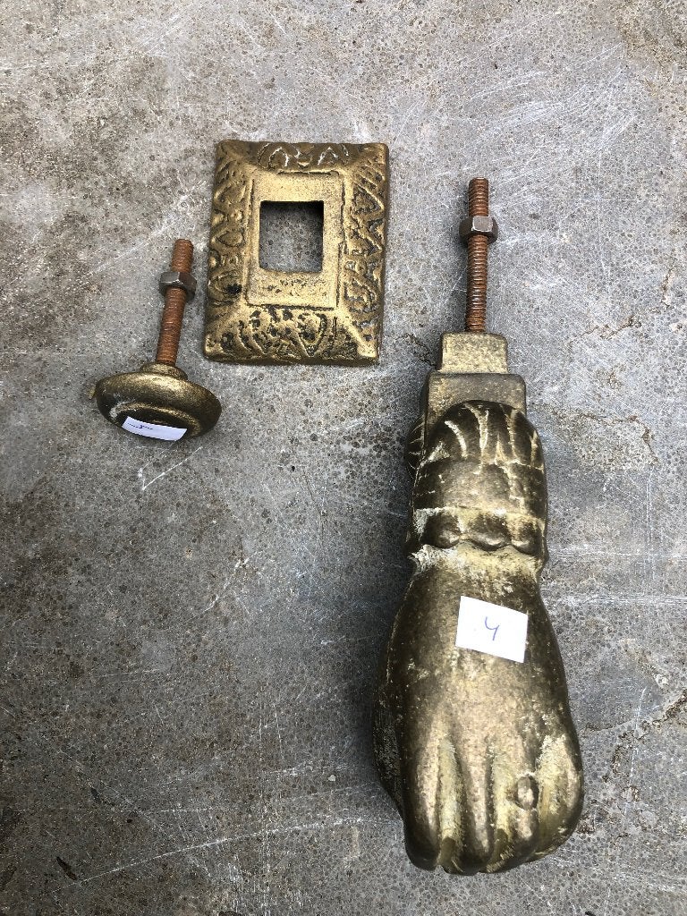 kleine bronzen deurklopper, Antiek en Kunst, Antiek | Koper en Brons, Ophalen of Verzenden