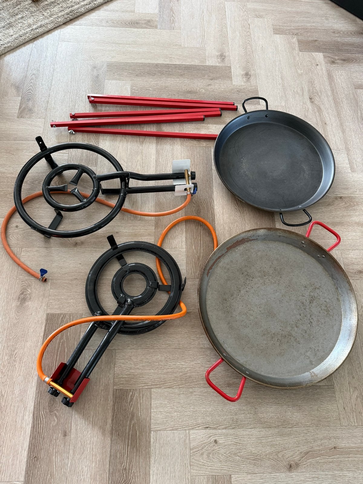 Paella Pan Set met Gasbrander en Onderstel, Ophalen, Gebruikt
