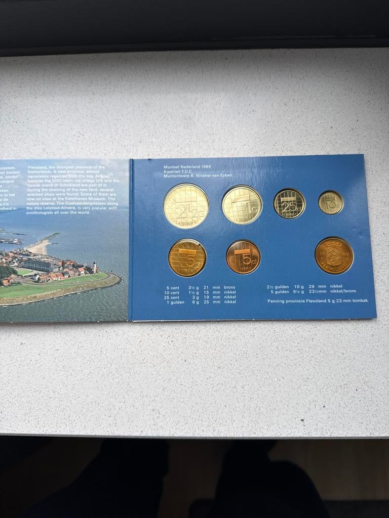 Nieuwe gulden munten set 1989 - Muntset Nederland, Ophalen of Verzenden, Koningin Beatrix, Overige waardes, Setje