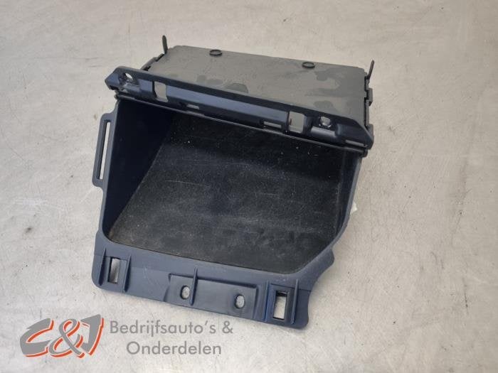 Opbergvak van een Peugeot Partner, Gebruikt, -, -, Ophalen of Verzenden