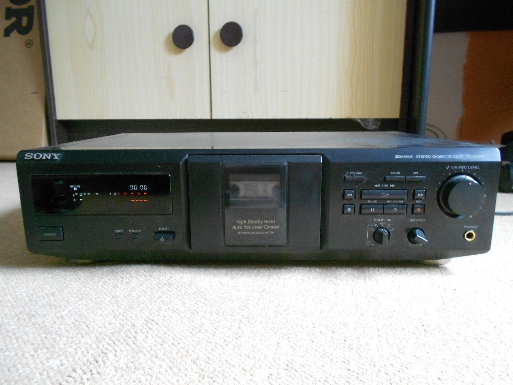 Goede Sony TC-KE240 cassettedeck, Audio, Tv en Foto, Cassettedecks, Ophalen, Enkel, Sony, Tape counter