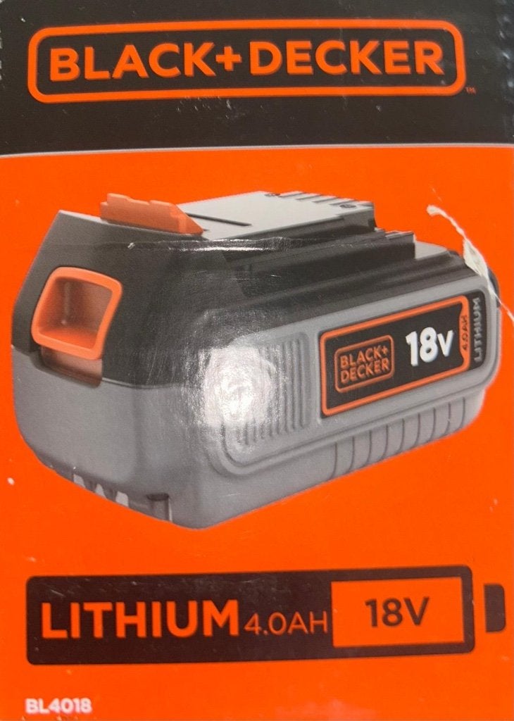 Black+Decker 18V Lithium 4.0Ah Accu met Oplader, Ophalen, Zo goed als nieuw