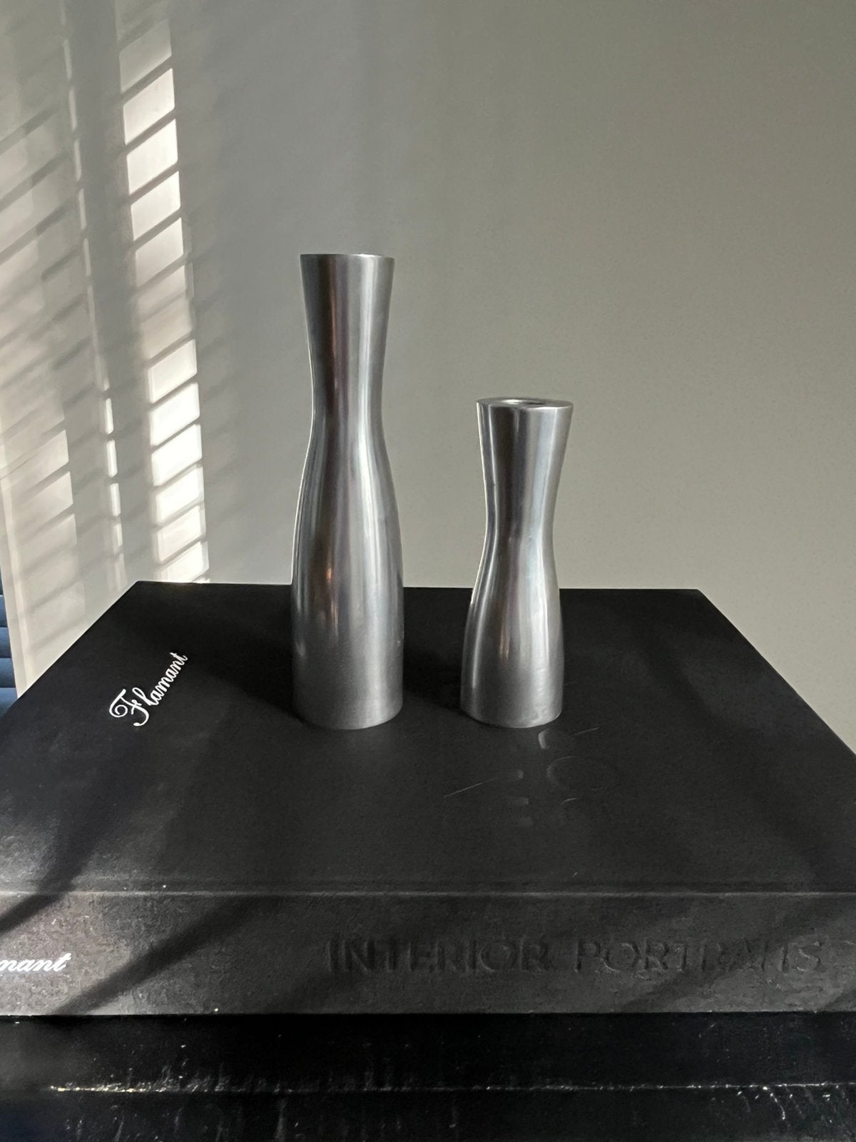2 zware vintage IKEA Göta design kandelaars - Erika Pekkari, Huis en Inrichting, Woonaccessoires | Kandelaars en Kaarsen, Overige materialen