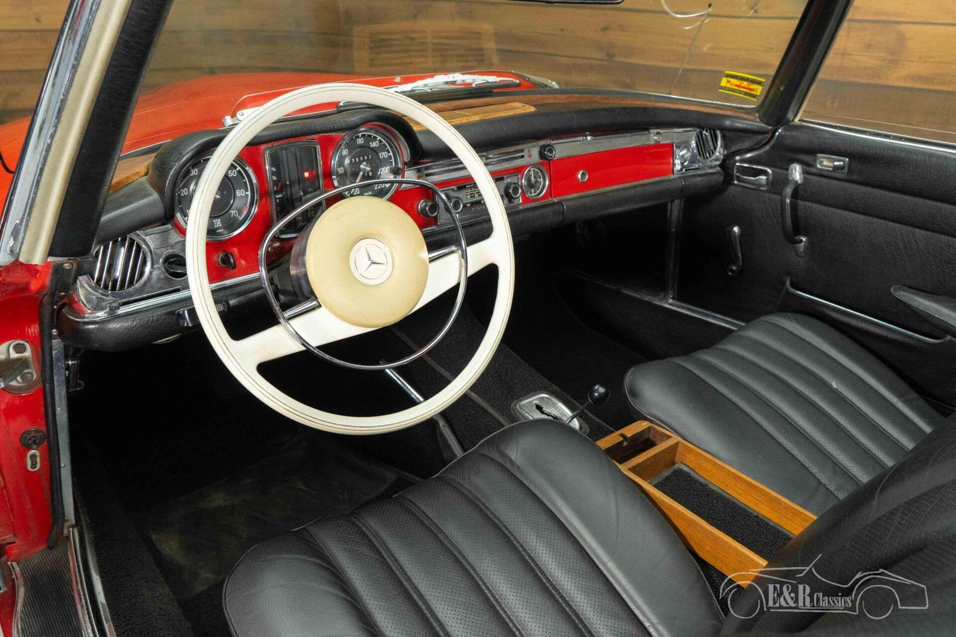 Mercedes 280 SL Cabriolet | 1968, Auto's, Oldtimers, Automaat, Achterwielaandrijving, Zwart, Bedrijf
