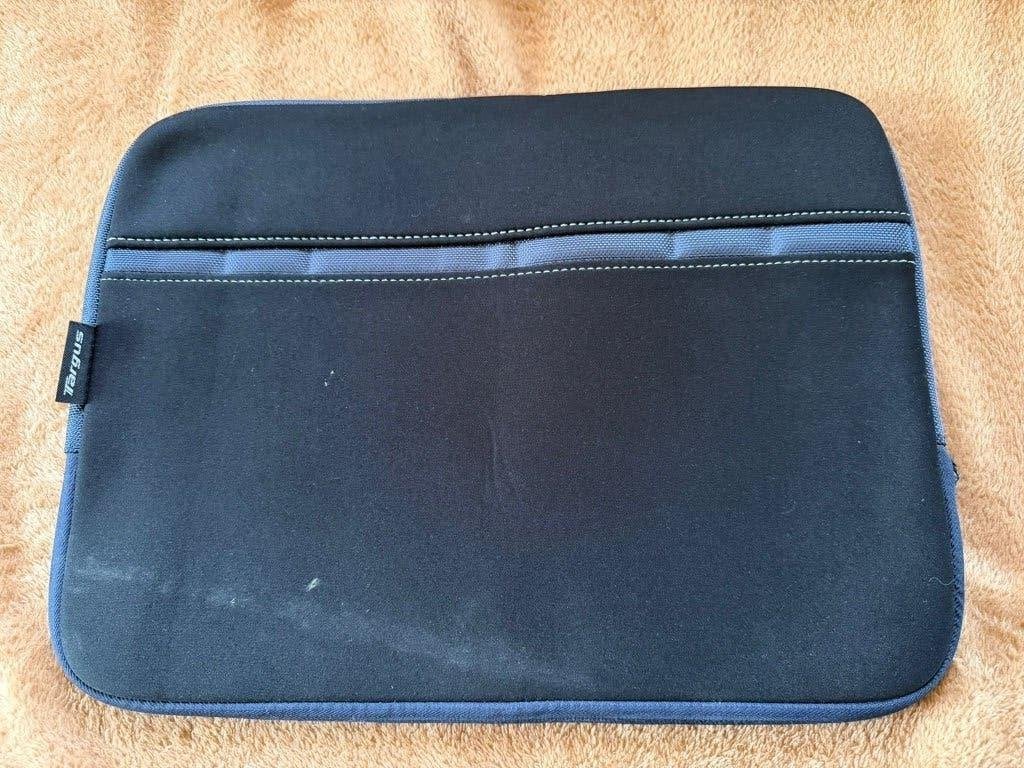 Targus laptop sleeve, Computers en Software, Laptophoezen, Ophalen of Verzenden, 15 inch, Gebruikt, Targus