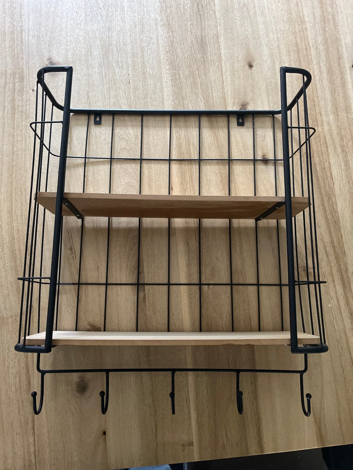Wandrek met houten planken en haken, Ophalen, Zo goed als nieuw