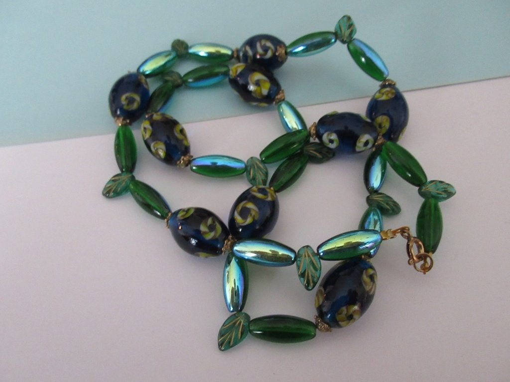 Ketting murano glas kralen blauw en groen iriserend ., Verzenden, Zo goed als nieuw, Overige kleuren, Overige materialen