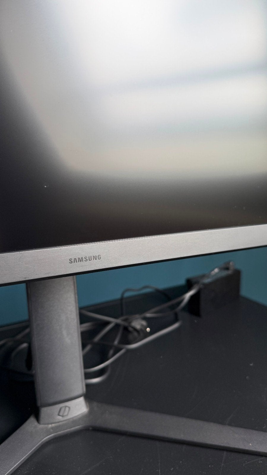 Samsung Odyssey G7 28 inch Monitor 4k 144Hz G-Sync, IPS, 101 t/m 150 Hz, HDMI, In hoogte verstelbaar