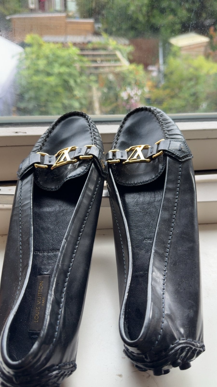 Originele Louis Vuitton Loafers Donkerblauw Maat38.5 €200, Kleding | Dames, Blauw, Instappers, Ophalen of Verzenden, Zo goed als nieuw