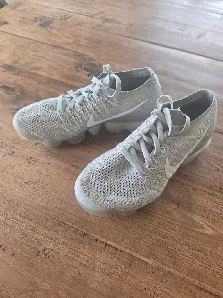 Nike Vapormax Flyknit 2.0 - Grijs - Maat 36.5, Ophalen of Verzenden, Zo goed als nieuw