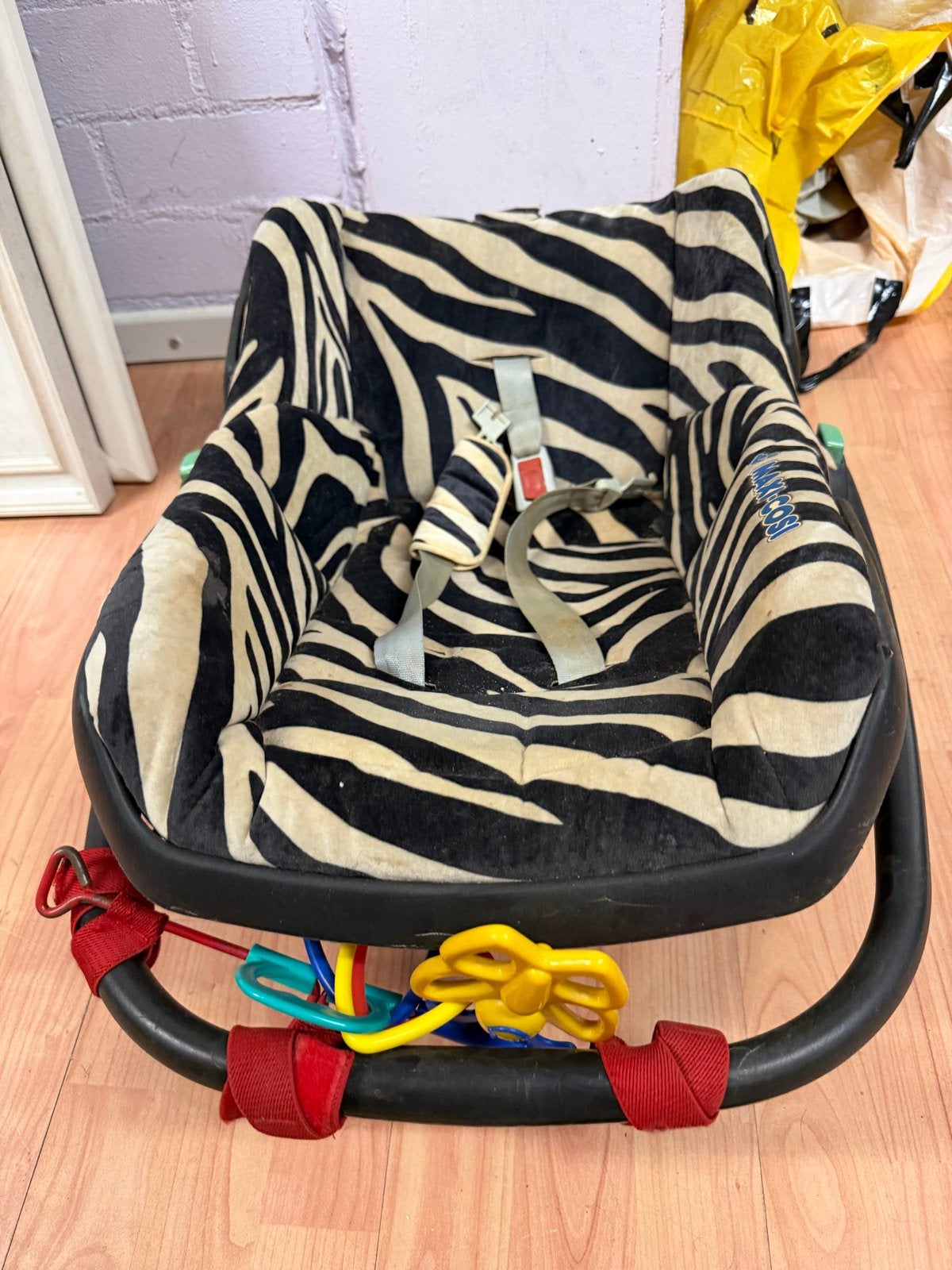 Maxi-Cosi autostoel met zebraprint, Ophalen, 0 t/m 13 kg, Maxi-Cosi, Gebruikt