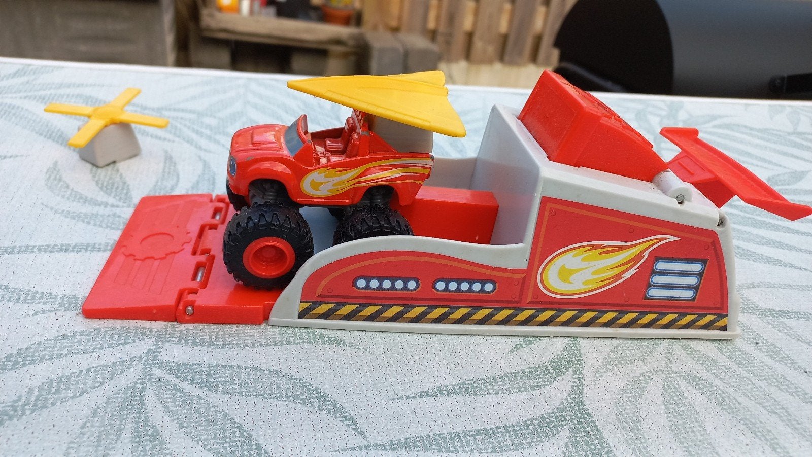 Blaze en de monsterwielen afschietset, Ophalen of Verzenden, Gebruikt