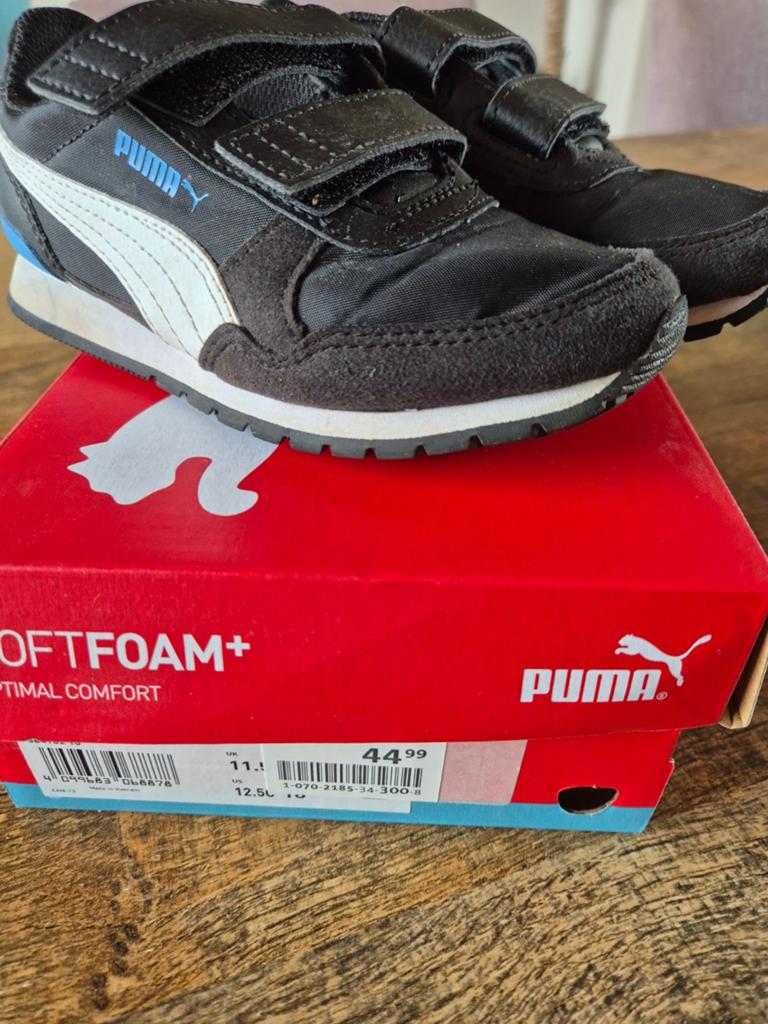 Puma Soft Foam maat 30 sneaker schoen, Ophalen of Verzenden, Zo goed als nieuw, Jongen of Meisje, Schoenen