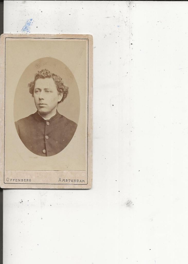 CdV Man met krullend haar Offenberg Damstraat, Ophalen of Verzenden, Voor 1920, Ongelopen, Noord-Holland