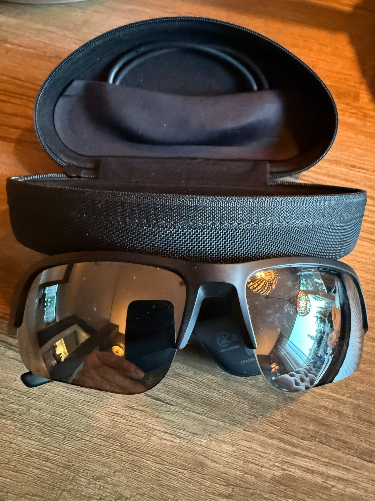 Bose Frames Tempo - Audio Zonnebril met Open Oor Geluid, Sieraden, Tassen en Uiterlijk, Overige merken, Zonnebril, Zwart, Ophalen of Verzenden