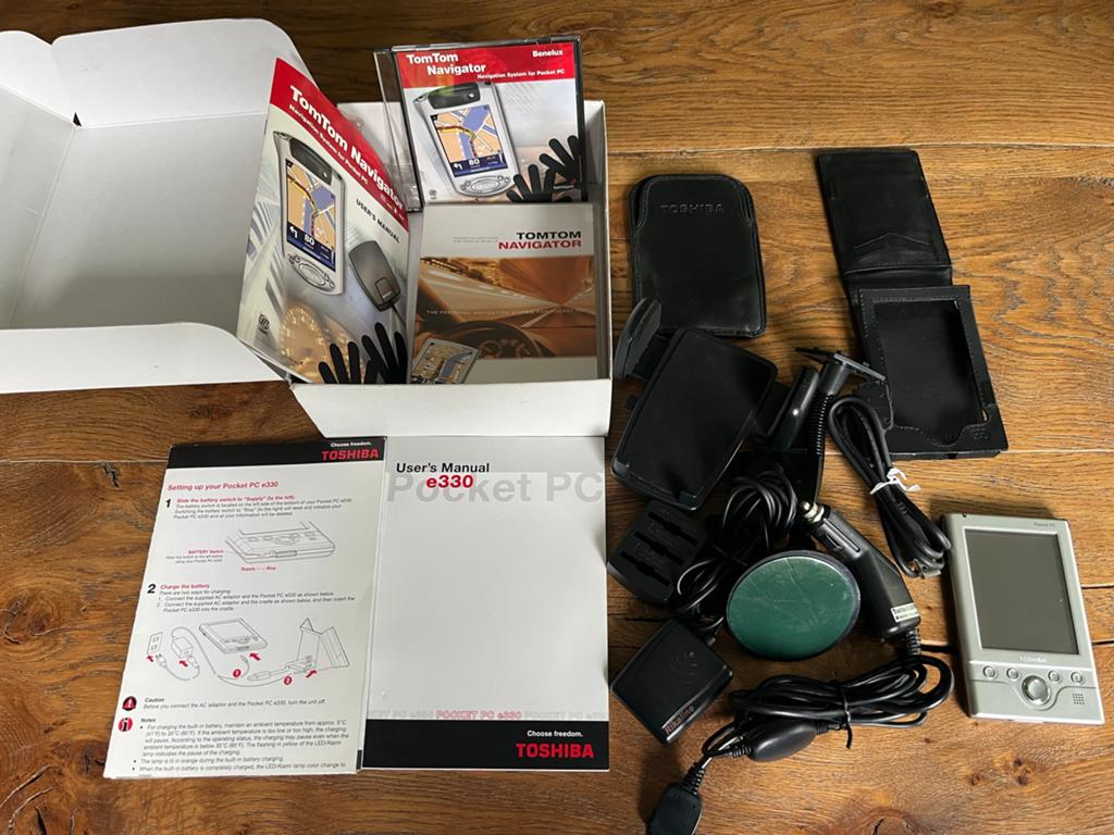 Toshiba Pocket PC e330 met TomTom Navigator en accessoires, Telecommunicatie, Pda's, Overige merken, Gps-ontvanger, Ophalen of Verzenden
