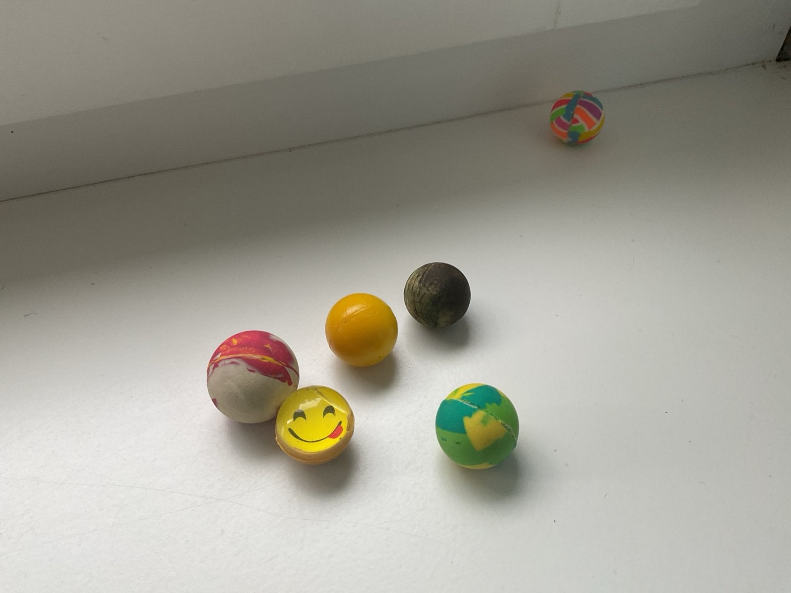 Set van 7 stuiterballen in diverse kleuren en designs, Ophalen, Gebruikt, Jongen of Meisje