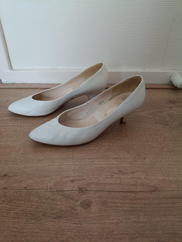 Witte pumps van Gabor, maat 39, Ophalen of Verzenden, Gedragen, Wit