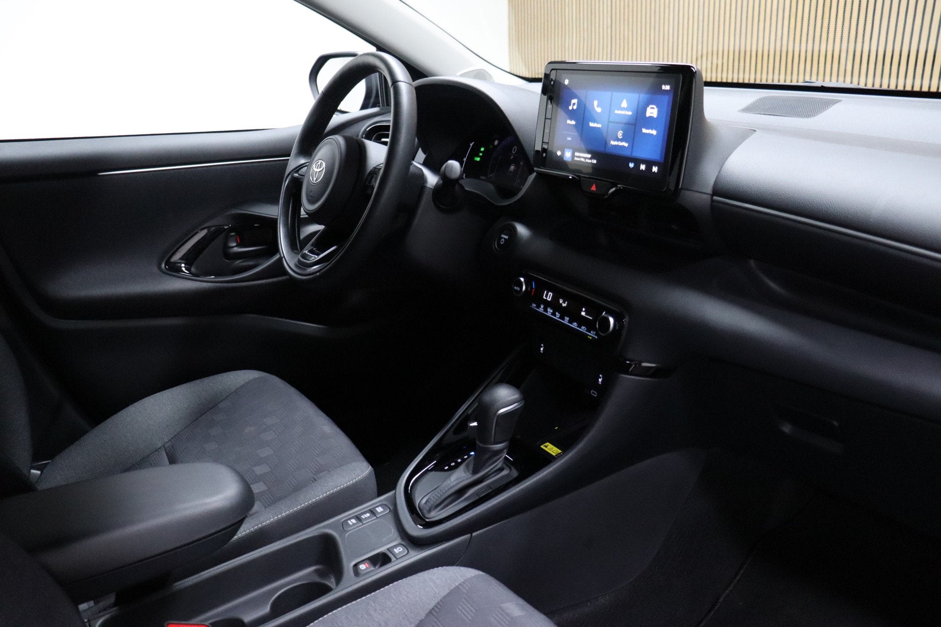 Foto 45 van Toyota Yaris 1.5 Hybrid 115 Dynamic + Comfort Pack | Adaptiv