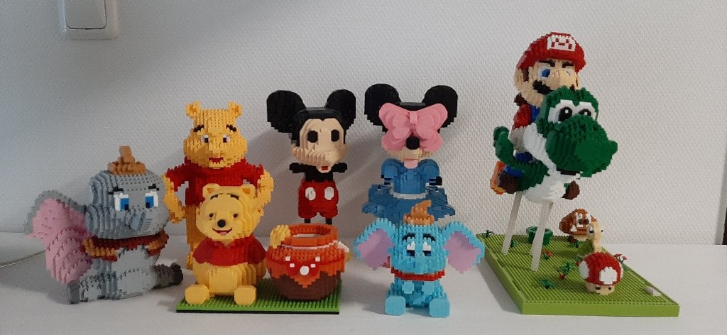 7 delig set mini bouwsteentjes, Mario, Winnie de Pooh, e.d., Ophalen of Verzenden, Zo goed als nieuw, Overige merken