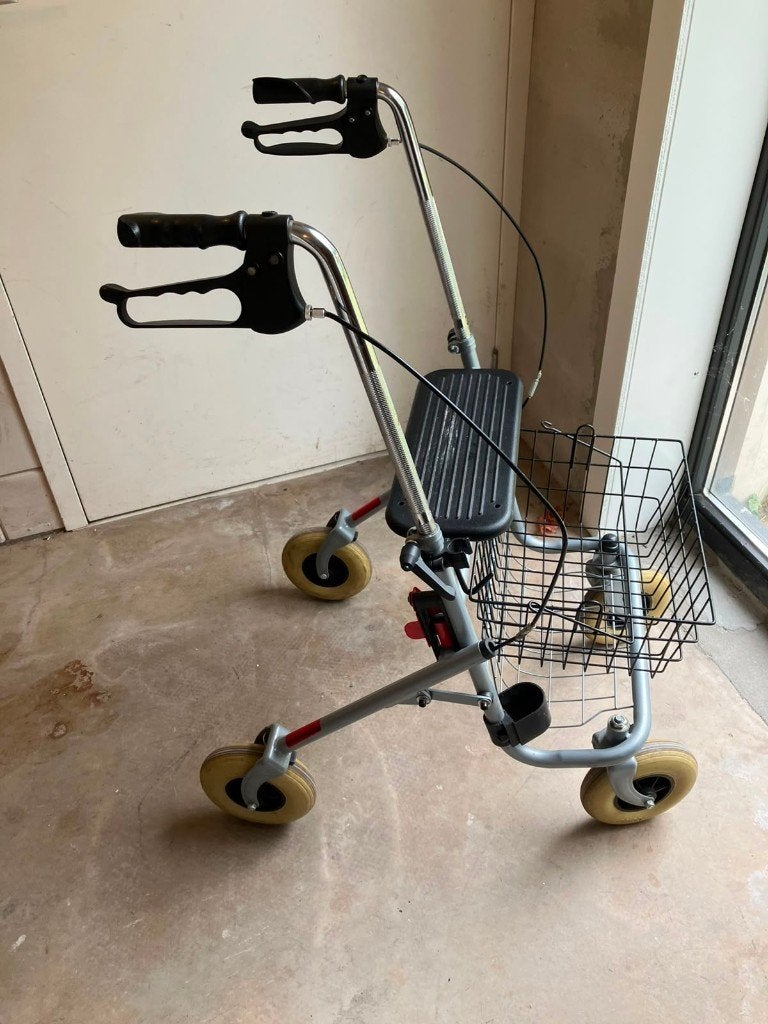 2x Goede stevige Rollator, Diversen, Ophalen, Gebruikt