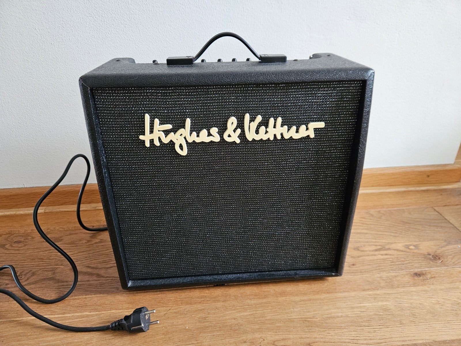 Hughes & Kettner Edition Blue gitaarversterker, Ophalen of Verzenden
