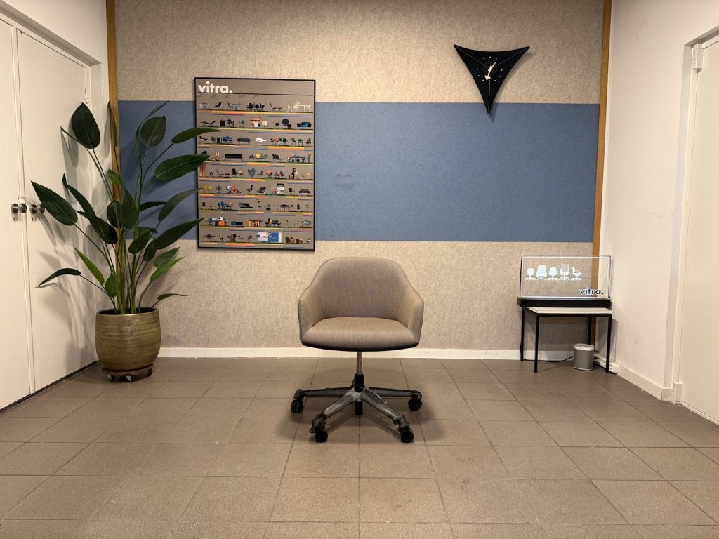 Vitra | Bouroullec | Softshell | Kvadrat Steelcut Trio | 1x, Niet ingevuld, Niet ingevuld, Ophalen of Verzenden, Zo goed als nieuw