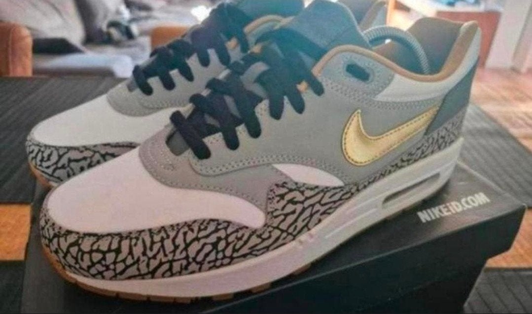 Nike air max one 1 elephant id gold us 10,5 eu 44,5 vnds, Ophalen, Overige kleuren, Nike, Sneakers of Gympen