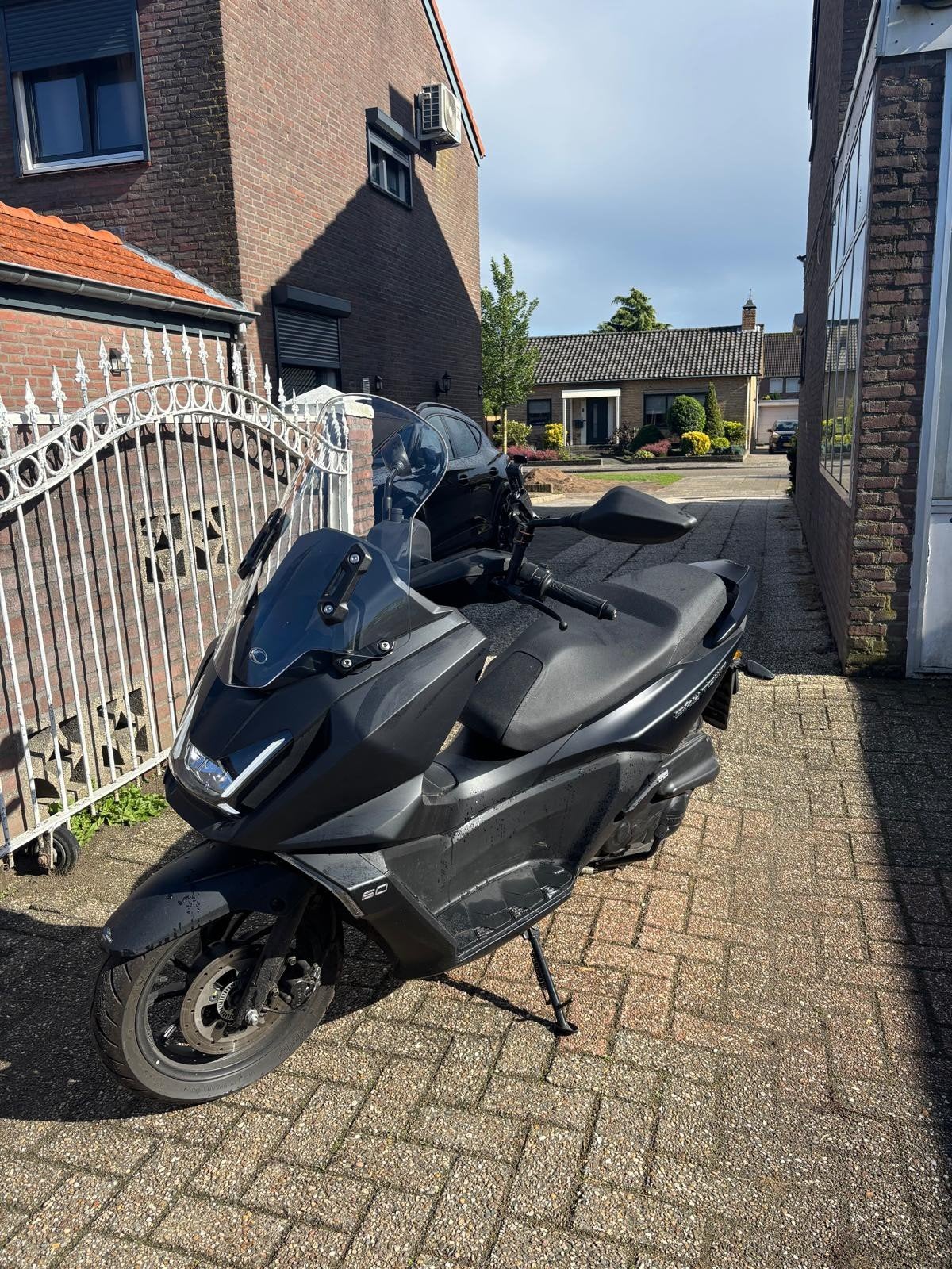Kymco SkyTown scooter from 2025, Ophalen, Gebruikt