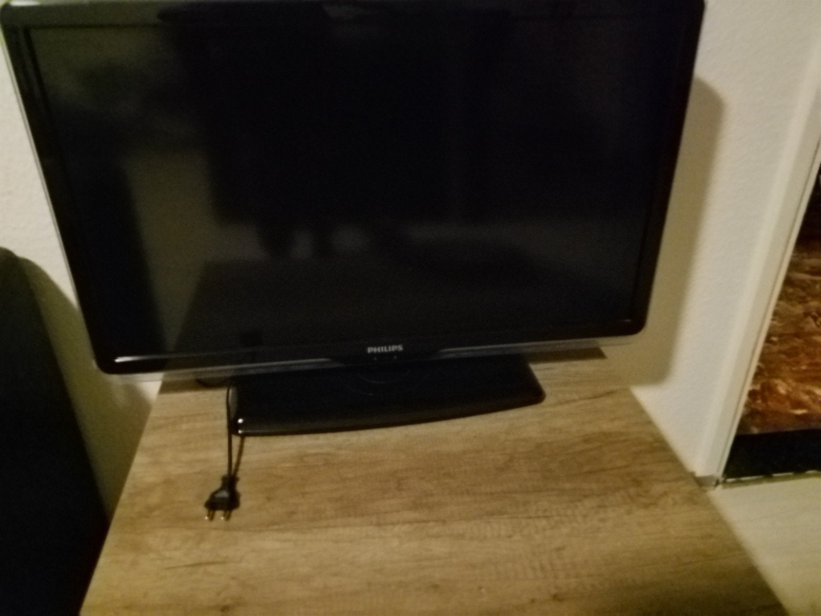 te koop kleine Philips tv, Ophalen, Philips, Gebruikt, 50 Hz