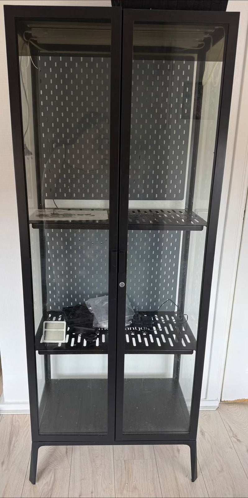 IKEA MILSBO greenhouse/plantenkast + Lampen + custom planken, Ophalen, Met deur(en), 200 cm of meer, 50 tot 100 cm