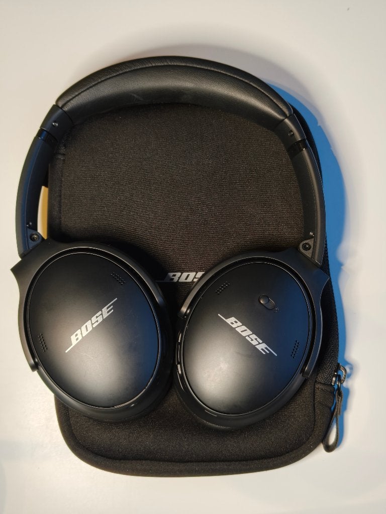 Bose QuietComfort 45 (B66)