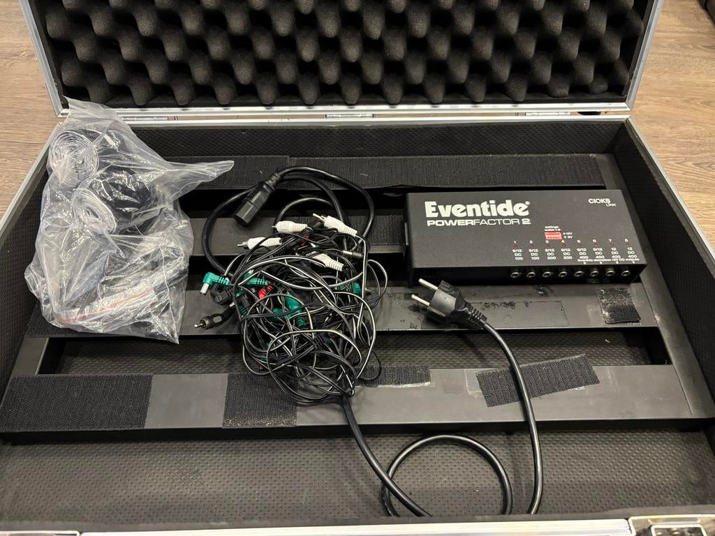 Pedaltrain Classic Flightcase met Eventide Powerfactor 2, Ophalen, Dnashd, Zo goed als nieuw, Pedaltrain