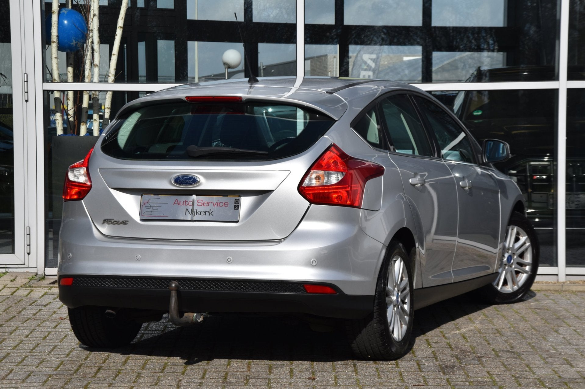 Ford Focus 1.0 EcoBoost Titanium Navi Cruise PDC Trekhaak De, Gebruikt, Zwart, 635 kg, Bedrijf