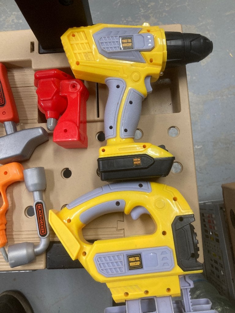 T.K. Black en Decker Speelgoed werkbank met toebehoren, Ophalen, Gebruikt, Overige typen