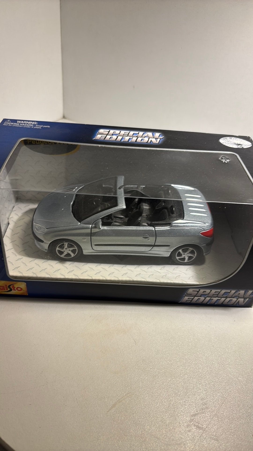 Peugeot 206 cc maisto 1.24, Maisto, Ophalen of Verzenden, A, A